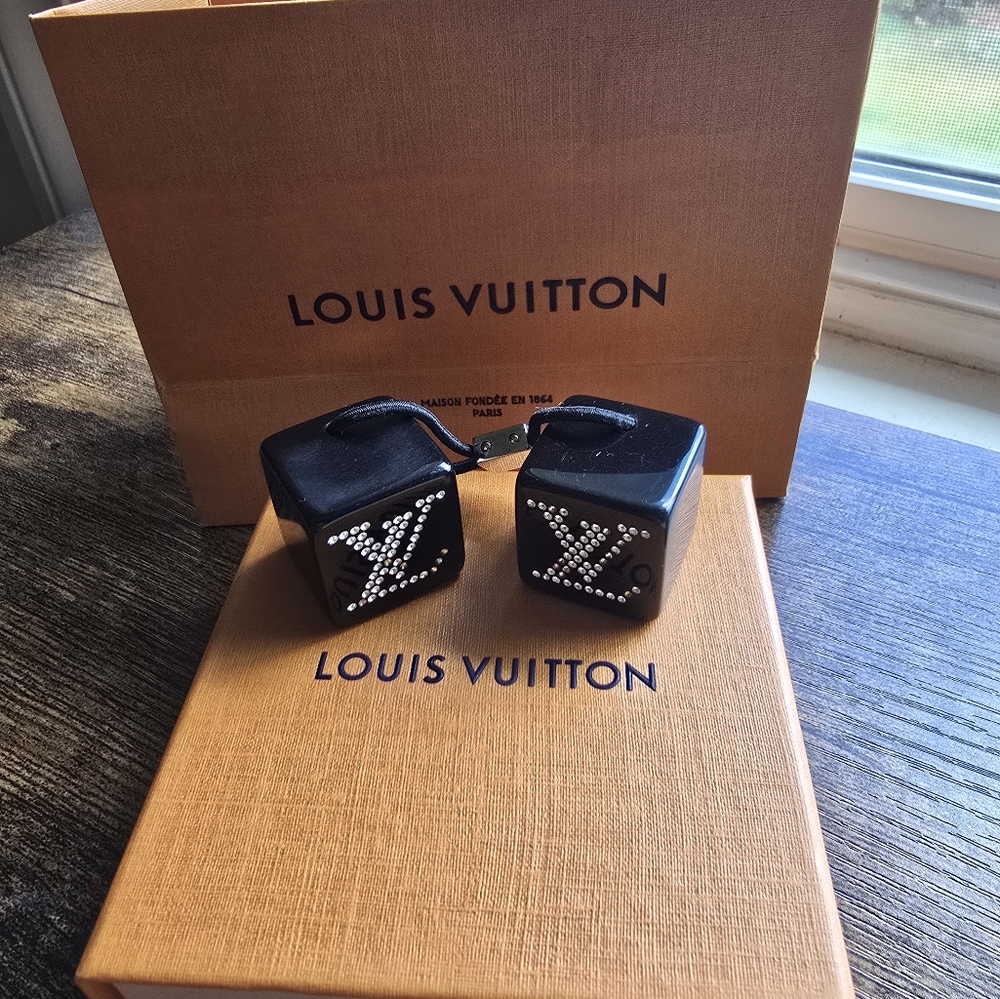 Louis Vuitton Rhinestone Hair Tie Cubes - Picture 3 of 5